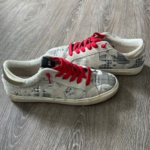 Steve Madden Star Shoes